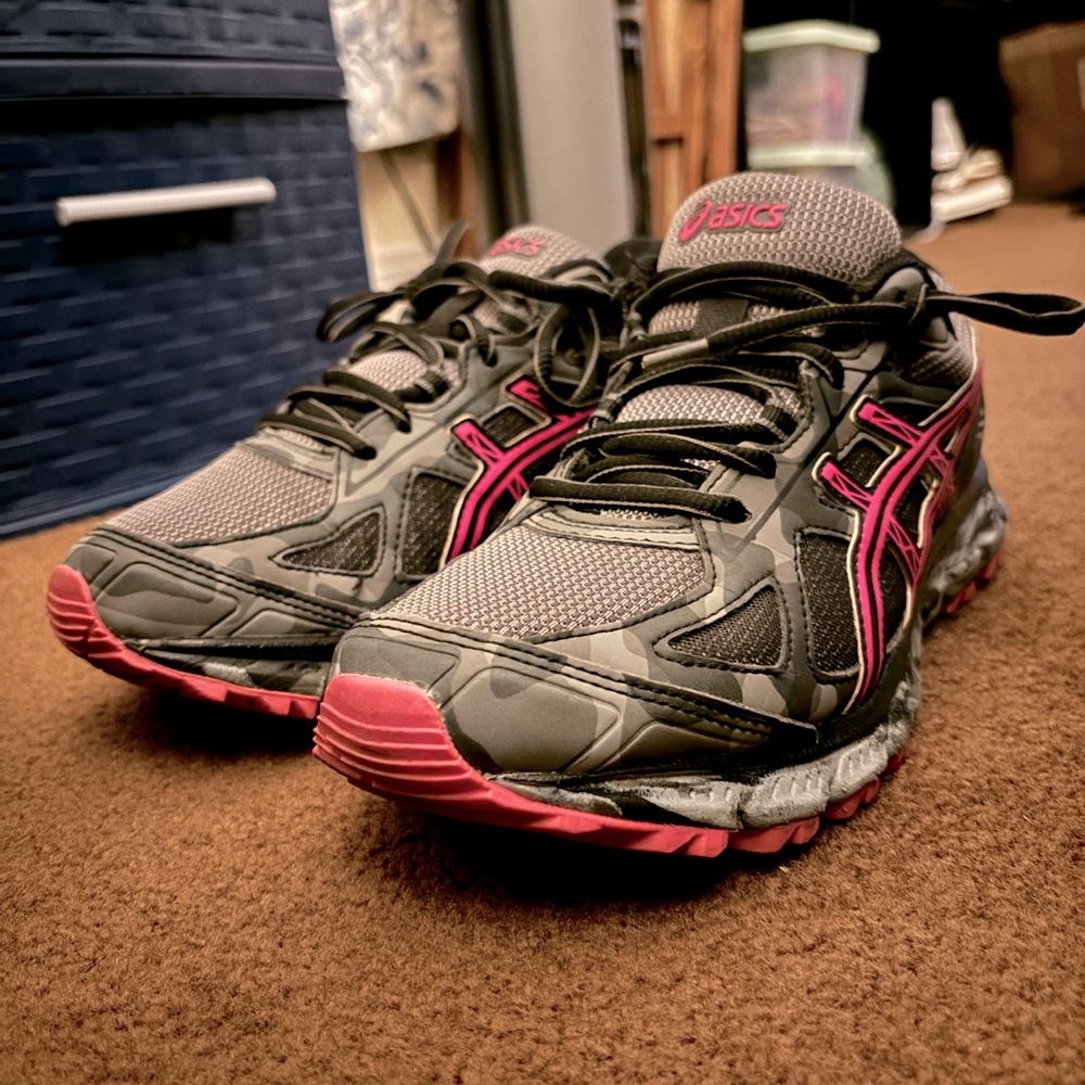 ASICS  athletic shoes size 8